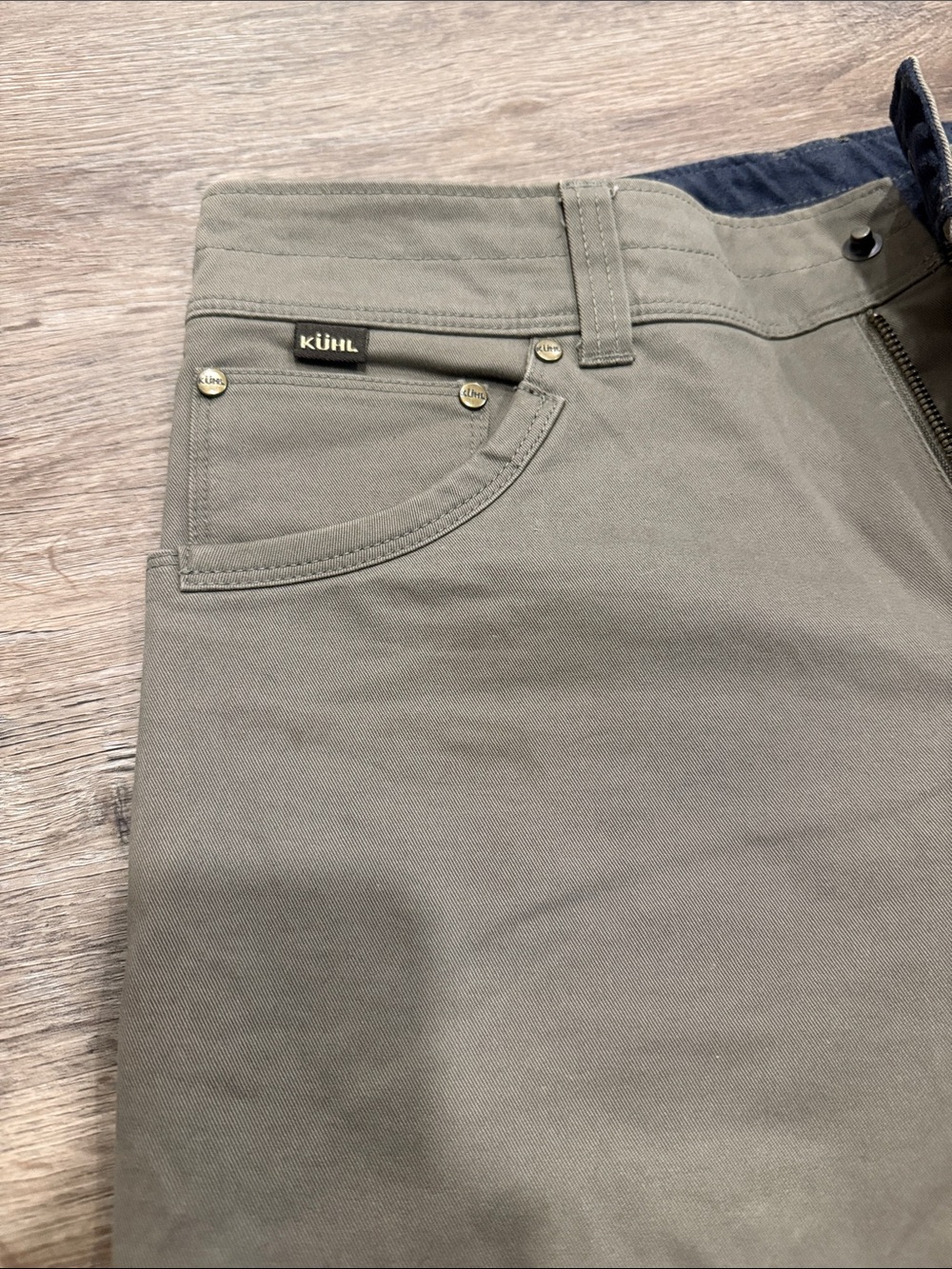 Kuhl Men's Straight Jeans in Olive Drab - Picture 4 of 4